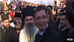 Premijer Srbije Vučić tokom posete Kosovu