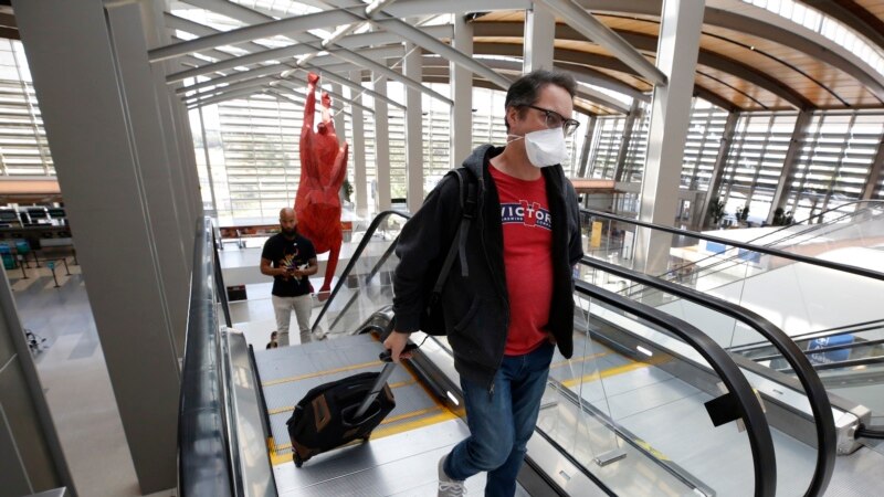 US to Ease Travel Restrictions for Vaccinated Foreign Travelers