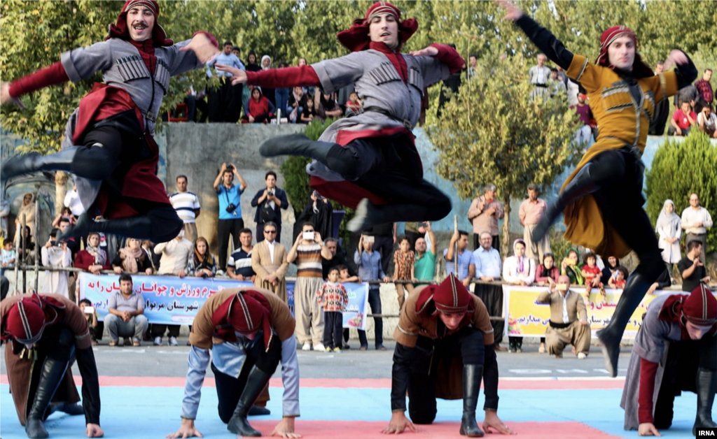 ششمین دوره جشنواره بین المللی بازی های بومی محلی در مریوان عکس: بهمن شهبازی 