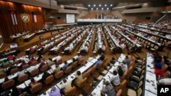 Lawmakers attend a National Assembly session in Havana, Cuba, July 8, 2016. 