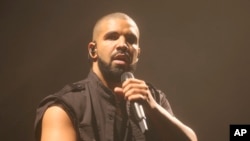 Drake biểu diễn tại Liên hoan âm nhạc của thành phố Austin ở Zilker Park ở Texas hôm 11/10. Texas.