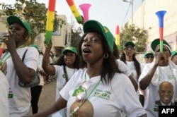 FILE - Supporters of Senegalese presidential candidate Khalifa Sall take part in a campaign meeting in Hann Bel-Air, Dakar, on February 19, 2024.