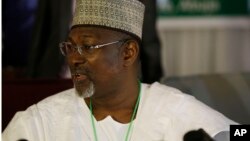 Shugaban Hukumar Zabe ta INEC Farfasa Attahiru Jega 