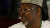 Shugaban Hukumar Zabe ta INEC Farfasa Attahiru Jega a Abuja, Maris 30, 2015.