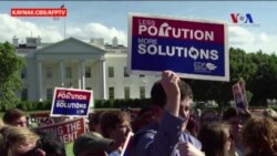 Beyaz Saray Önünde Trump'ın İklim Kararına Protesto