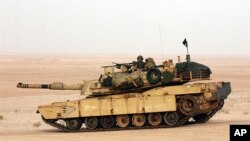 400 άρματα μάχης προσφέρουν οι ΗΠΑ στην Ελλάδα