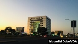 It was a quiet start to night life in Gaborone, Botswana, following the lifting of lockdown restrictions Aug. 14, 2020. (Mqondisi Dube/VOA)