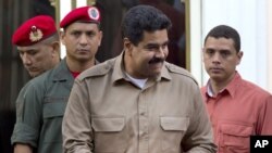 Nicolás Maduro pide a la fiscalía identificar a los venezolanos que organizan la caravana en el extranjero.