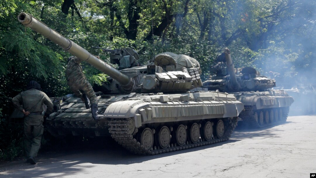 Російські танки на Донеччині