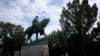 В Шарлоттсвилле демонтировали памятники генералам Конфедерации