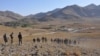 طالبان نے 10 افغان فوجی رہا کر دیے، خلیل زاد کا خیر مقدم