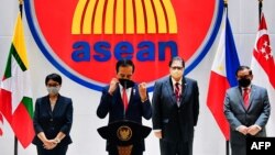 Presiden Joko Widodo berbicara pada pertemuan ASEAN membahas krisis Myanmar 24 April 2021 (foto: dok). 