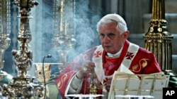Pope Benedict XVI presides over a Mass at Westminster Cathedral in central London, on September 18, 2010