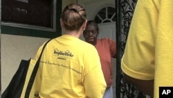Law students from Florida A&M University go door to door offering help to homeowners facing foreclosure.