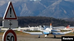 Une vue sur l'aérodrome de Sisteron, en France, le 27 mars 2015.