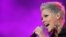 Pink saat tampil pada malam pembukaan tur "The UK Funhouse Summer Carnival" di Stadium of Light, Sunderland, Inggris, 11 Juni 2010. (AP Photo/Scott Heppell)