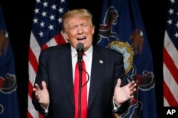 Chiến dịch của ông Trump đã làm nhiều người trong đảng Cộng hòa cảm thấy khó chịu vì những lời tuyên bố gây tranh cãi của ông về di trú và chính sách ngoại giao.