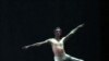 Amerikanın balet ulduzu Bolşoyun səhnəsində uğurlar qazanır