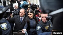 Emma Coronel Aispuro, the wife of Joaquin Guzman, departs after the trial of Mexican drug lord Guzman, known as "El Chapo", at the Brooklyn Federal Courthouse, in New York, U.S., February 12, 2019. 