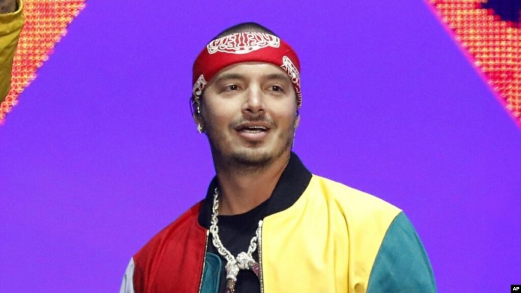 J Balvin, durante la ceremonia de los Premios Billboard de la MÃºsica Latina en Las Vegas. Foto tomada el 6 de abril del 2018.