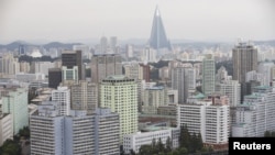 북한 평양 중심의 고층 건물들. (자료사진)