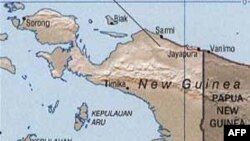 Tanah longsor terjadi di beberapa bagian ibukota Jayapura, setelah hujan besar terjadi Sabtu malam (22/2).