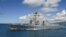 TƯ LIỆU: Khu trục hạm phi đạn điều hướng USS Chafee rời căn cứ hỗn hợp Pearl Harbor-Hickam ở Hawaii, Mỹ, ngày 13 tháng 6, 2017.