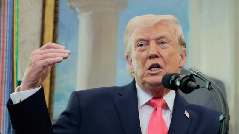 ترامپ: آمریکا در رفع ترافیک ایجاد شده در تنگه هرمز کمک خواهد کرد