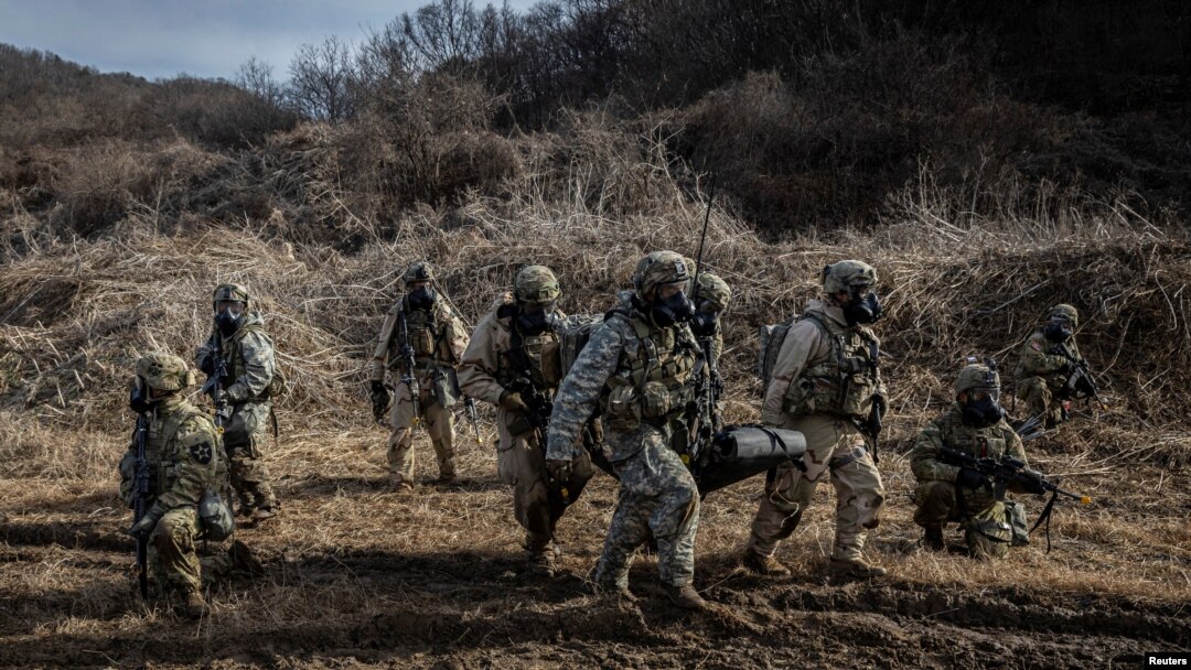 Tropas de EEUU en ejercicios militares conjuntos con Corea del Sur en Paju, Corea del Sur, el 16 de marzo de 2023.