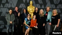 Para aktor dan aktris yang dinominasikan dalam film-film Oscar 2017 berfoto di Academy of Motion Picture Arts and Sciences, di Beverly Hills, California, 1 Maret 2018.