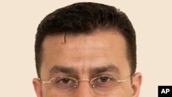 دکتۆر ئه‌نوه‌ر موحه‌مه‌د فه‌ره‌ج: ئه‌م ناوچه‌یه‌ی عێراقی تیادایه‌ هه‌میشه‌ جێی پێکدادانی کاریگه‌ریه‌ ئاینزاییه‌کانی نێوان تورکیا و ئێران بووه‌.