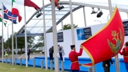 Ceremonija podizanja crnogorske zastave ispred sjedišta NATO u Briselu