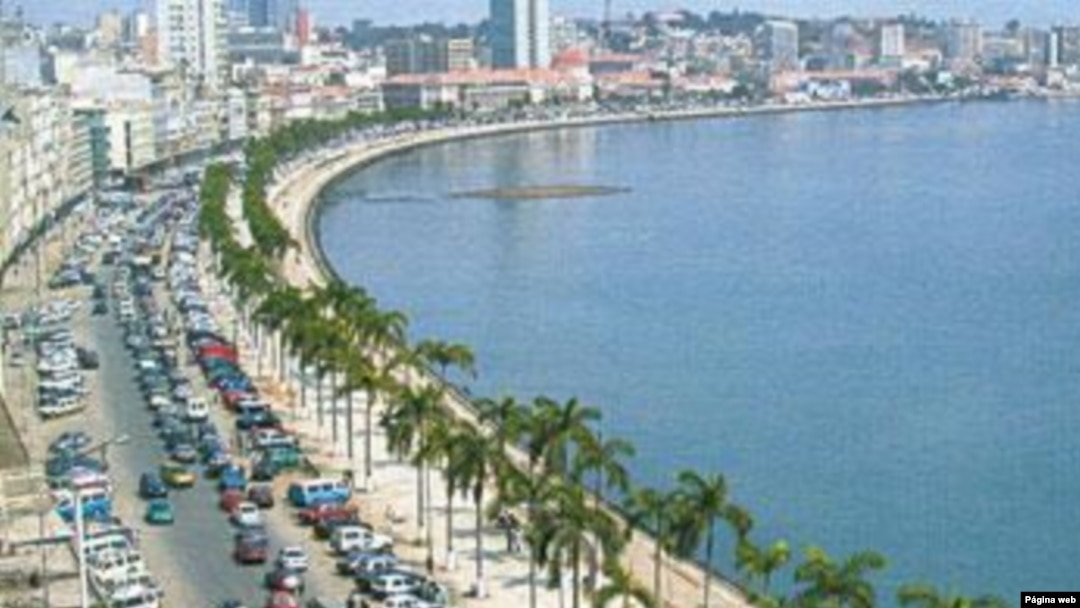 Avenida 4 de Fevereiro, a Marginal, em Luanda