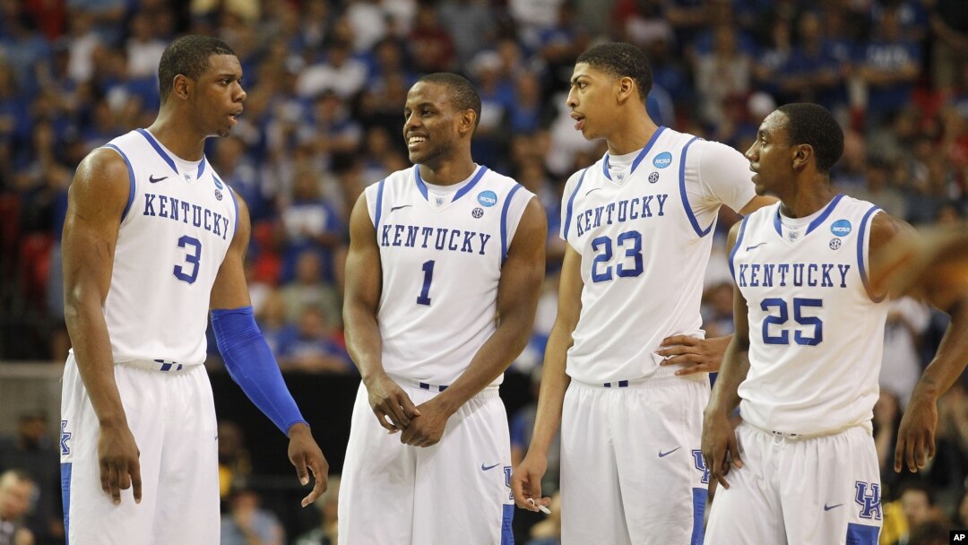 El poderío y el talento de Kentucky incluye a Terrence Jones, Darius Miller, el favorito de los comentaristas Anthony Davis y Marquis Teague.
