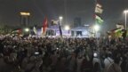 Peserta Munajat "212" saat mengikuti kegiatan agama yang diselenggarakan FPI di Monas Jakarta pada Kamis (21/2/2019) malam. (Foto: VOA/Ahmad Bhagaskoro)