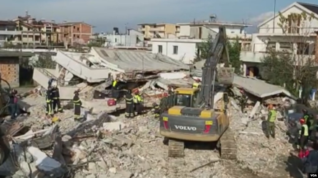 Shqipëri, rëndohet bilanci i viktimave, arrin në 47