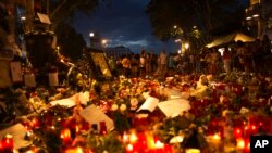 Vigília de velas pelas vítimas do ataque em Barcelona ocorrido a 17 de Agosto