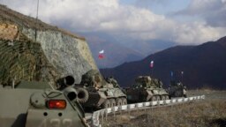 Ermenistan, tartışmalı Dağlık Karabağ bölgesindeki Rus barış güçlerini Azerbaycan'ın bu haftaki saldırısını durdurmak için devreye girmeye çağırdı. 