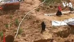 Des refugiés Rohingyas se préparent à la prochaine mousson