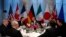 美国总统奥巴马和七国集团领导人3月24日在海牙