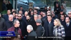 Thellohet kriza në Partinë Demokratike në Shqipëri