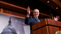 Schumer critica al presidente Trump por postura ante Servicio Postal