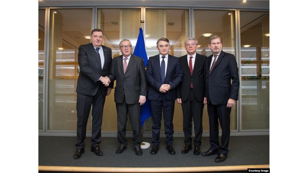 Članovi Predsjedništva BiH sa Jean Claude Junckerom i Johannesom Hahnom, Brisel, 30.01.2019.