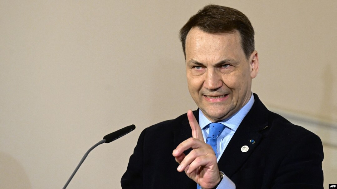 Ngoại trưởng Ba Lan Radoslaw Sikorski.