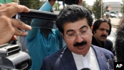 Senate Chairman Muhammad Sadiq Sanjrani speaks to reporters outside the Parliament in Islamabad, March 12, 2018.