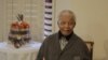 Cựu Tổng thống Nam Phi Nelson Mandela vẫn nằm viện