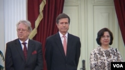 Dubes AS untuk Indonesia, Robert O. Blake (tengah) di Istana Merdeka, Jakarta hari Kamis, 30/1 (foto: VOA/Ahadian).