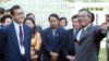 柬埔寨首相洪森敦促反對黨議員宣誓就職