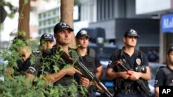 dimenek komek hezên ewlehîyê yên Tirkîyê (Arşîv)