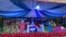 Altar a la virgen María en Managua con motivo de la fiesta católica de La Gritería el 7 de diciembre de 2020. Foto de Daliana Ocaña, VOA.